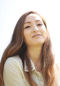モデル 市川 さおりさん